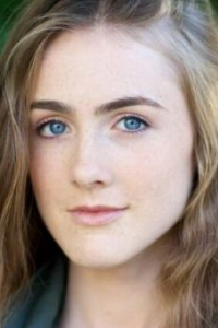 Эмма Холцер