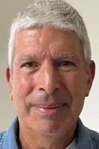 Энрике Оливейра