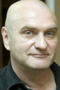 Александр Балуев