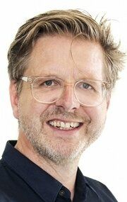 Норберт тер Холл