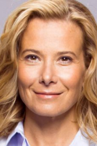 Юлия Высоцкая