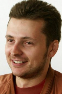 Виктор Лакисов