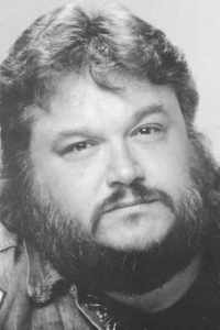 Деннис Бёркли