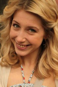 Стася Ровинская