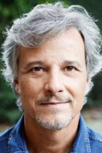 Марселу Новаэс