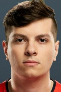 Илья Залуцкий