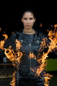 Кристал Сантос