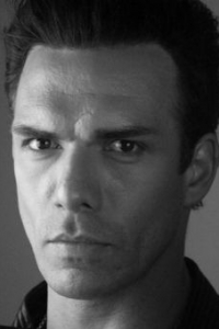 Даррен Шалави