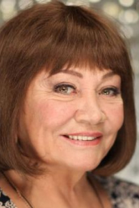 Лариса Лужина