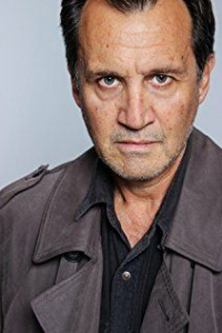 Цезар Джеймс