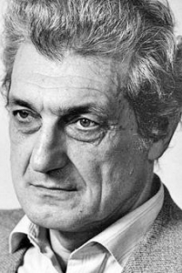 Юрий Авшаров