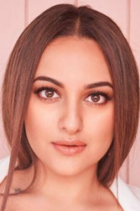 Сонакши Синха