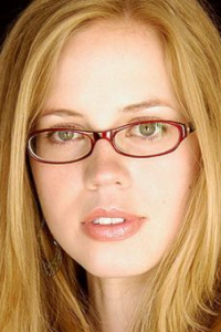 Карли Джонс