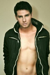 Дэниэл Патрик Эллис