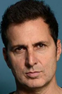 Юваль Адлер