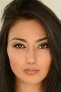 Чести Бальестерос