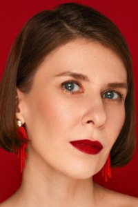 Юлия Шарова