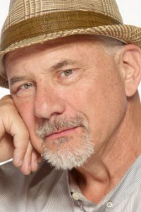 Ньютон Томас Сигел