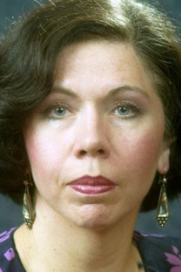 Елена Папанова