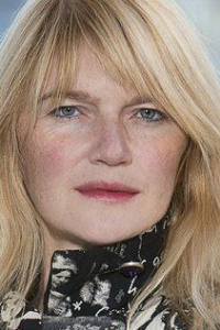 Коринна Нилсон