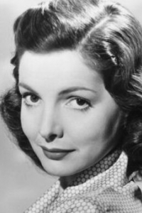 Элизабет Селларс