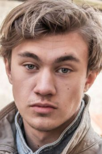 Алессандро Шустер