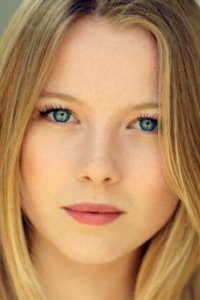 Шарлотта Бомонт