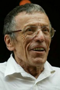 Роман Бутей