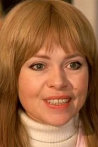 Арина Ефремова