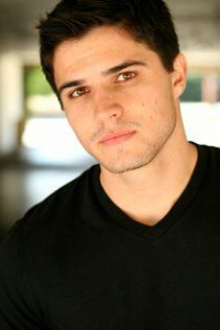 Дэниэл Каммингс