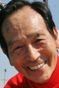 Юсукэ Кавадзу