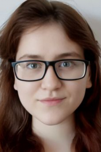 Анна Алейникова