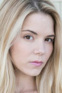 Брук Энн Смит