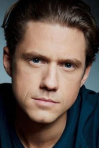 Аарон Твейт