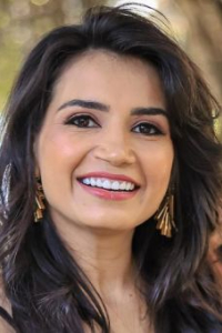 Прия Ахуджа