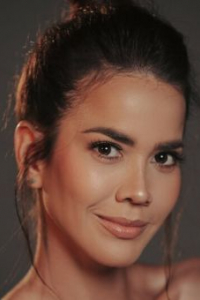 Лаура де Леон