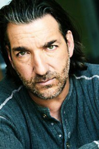 Деннис Лаваль