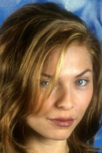 София Шинас