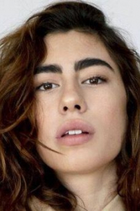 Айна Квиньонес