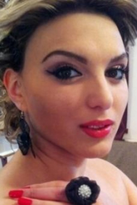 Наира Мовсисян