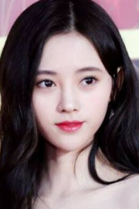 Цзюй Цзинъи