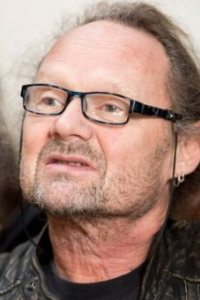 Александр Титов