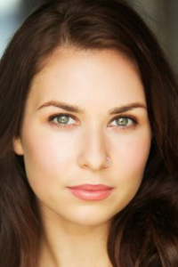 Оливия Теннет