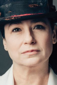 Эми Шерман-Палладино