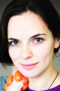 Мила Макарова