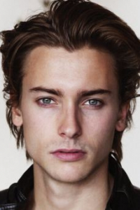 Элайджа Роуэн