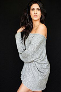 Парвин Досанж