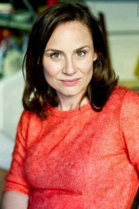 Даниэла Холц