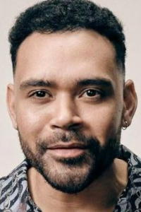 Илай Суинделлс