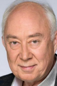 Клаус Миколейт